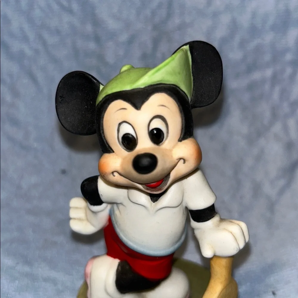 Disney preowned this